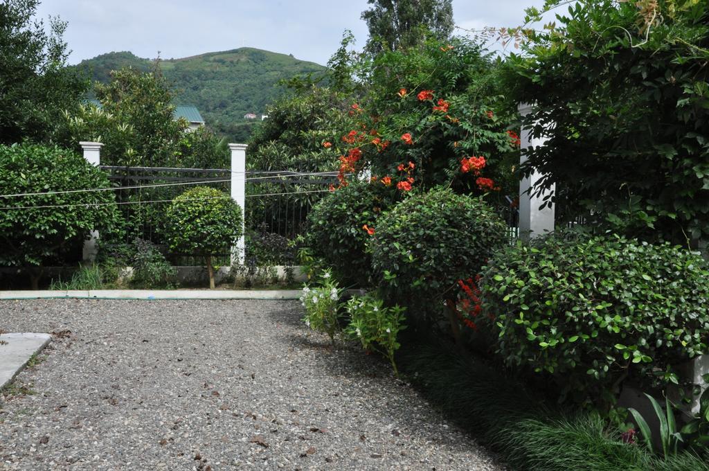 Hotel Captain Gonio Bagian luar foto